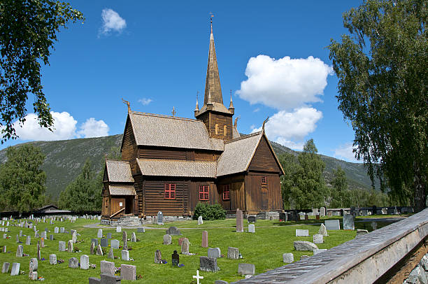 the wooden church in lom - lom church stavkirke norway imagens e fotografias de stock