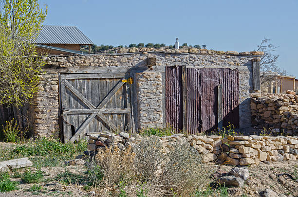 istock Sandstone Garage in Laguna Pueblo 635684408