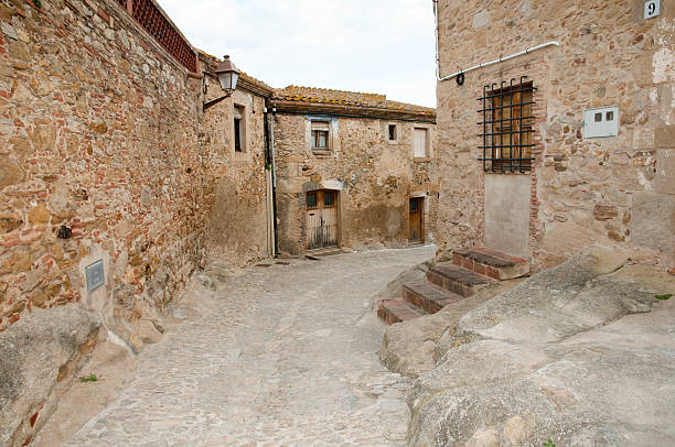 istock Cobble Street - Peratallada - Spain 635723452