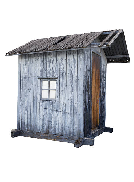 istock old wooden cabin 635797098