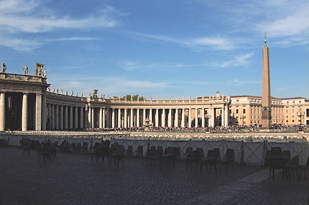 celebración de pascua en la plaza de san pedro en el vaticano, italia - benedict xvi fotografías e imágenes de stock