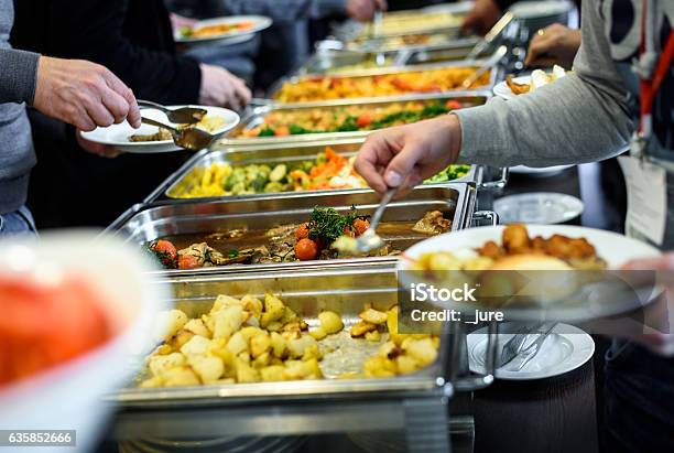 Küche Kulinarisches Buffet Abendessen Catering Essen Feier Stockfoto und mehr Bilder von Büfett