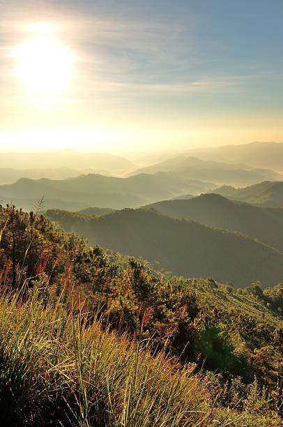 istock little fog and mountain 635865498