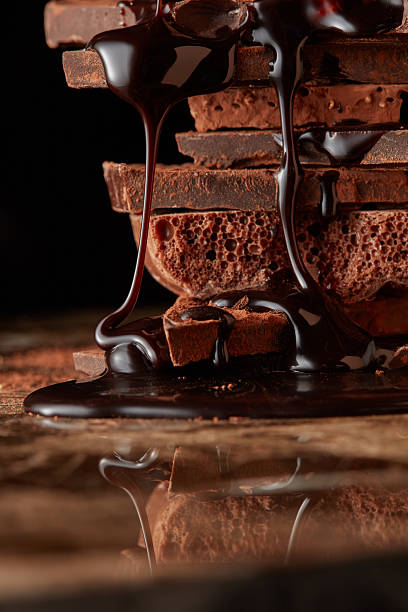 istock Heap of broken pieces chocolate 635872202