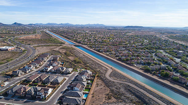 istock Central Arizona Project (CAP) Canal, Phoenix, AZ 12/14/16 635923322