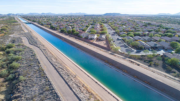 istock Central Arizona Project (CAP) Canal, Phoenix, AZ 12/14/16 635924666