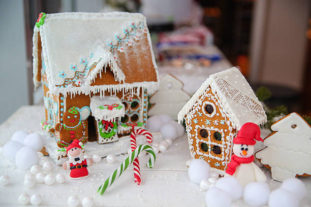 istock Variation of Christmas stollen with cookies 635942320