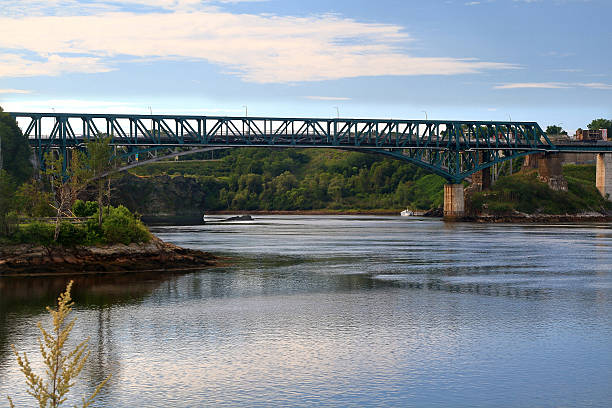 reversing falls bridge and area saint john river nb - saint johns river imagens e fotografias de stock