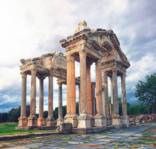istock Tetrapylon of Aphrodisias 635973002