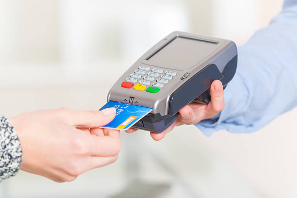istock Paying with credit or debit card 635994354