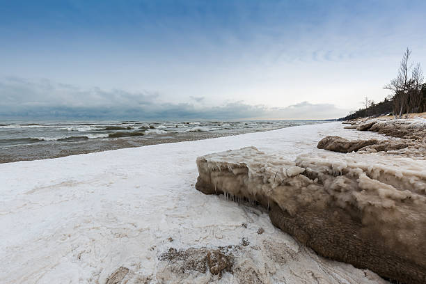 istock Ice and Snow on a Lake Huron shoreline in December 636010974