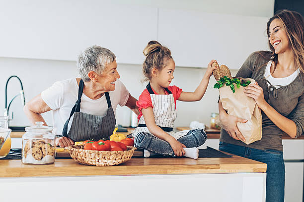 istock Mom is home with the groceries 636031812
