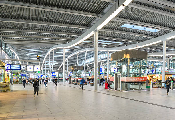 utrecht central newly designed train station in the netherlands - ns stockfoto's en -beelden