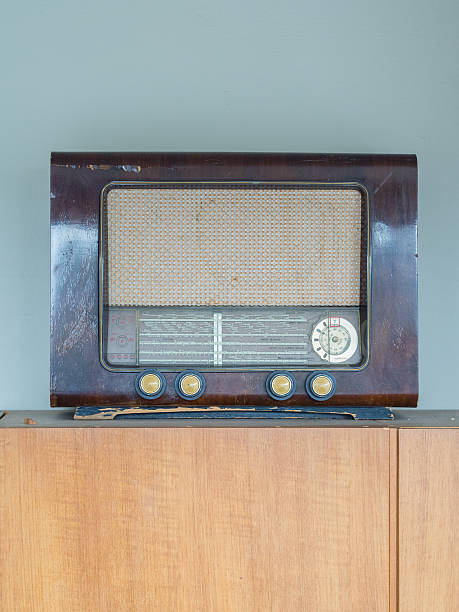 istock Old retro radio on a cupboard 636122878