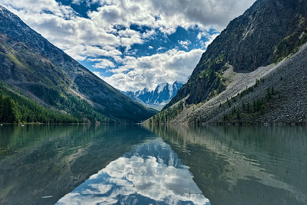 istock Shavlinsky lakes in mountain Altai. Russia 636134608