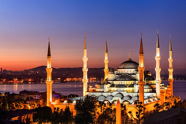 istock Sunrise over The Blue Mosque, Istanbul, Turkey 636149154