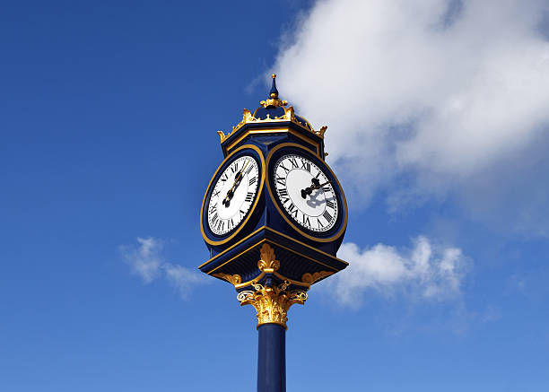 istock Big clock in Birmingham in a Summer day 636154402