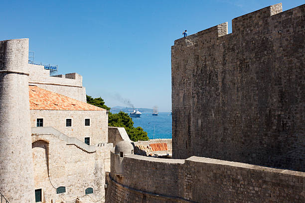 istock Landscape view of Dubrovnik 636172232