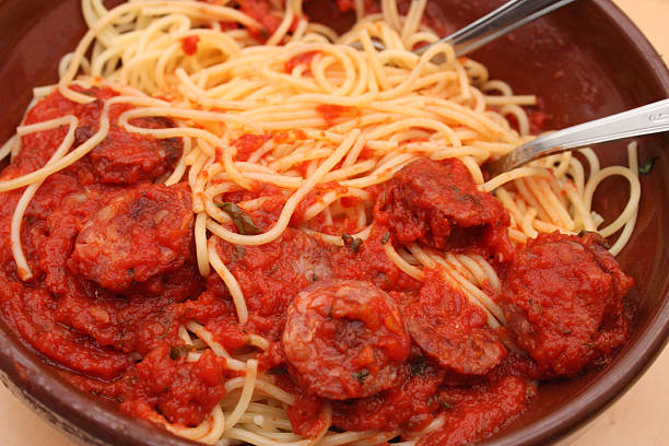 istock Spaghetti tomato sauce - Sausage 636198806