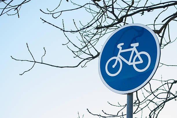 istock velo bike road sign 636245696