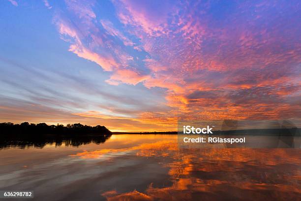 Zambezi Sunset Matetsi Zimbabwe Stock Photo - Download Image Now - Mosi-Oa-Tunya Waterfall, Victoria Falls Town, Matetsi Reserve