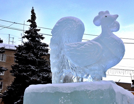 Ice sculpture of the symbol of the rooster 2017 new