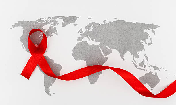 всемирный день борьбы со спидом на карте мира - world aids day стоковые фото и изображения