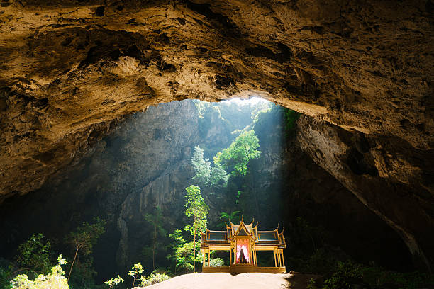 phraya nakhon cave in thailand - phraya nakhon cave imagens e fotografias de stock