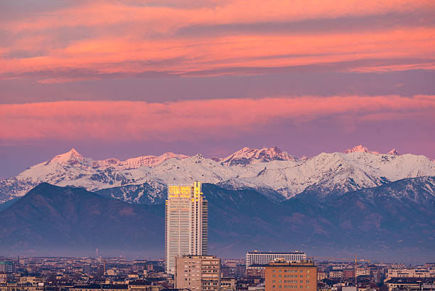 istock Cityscape of Torino (Turin, Italy) at sunrise 636400622