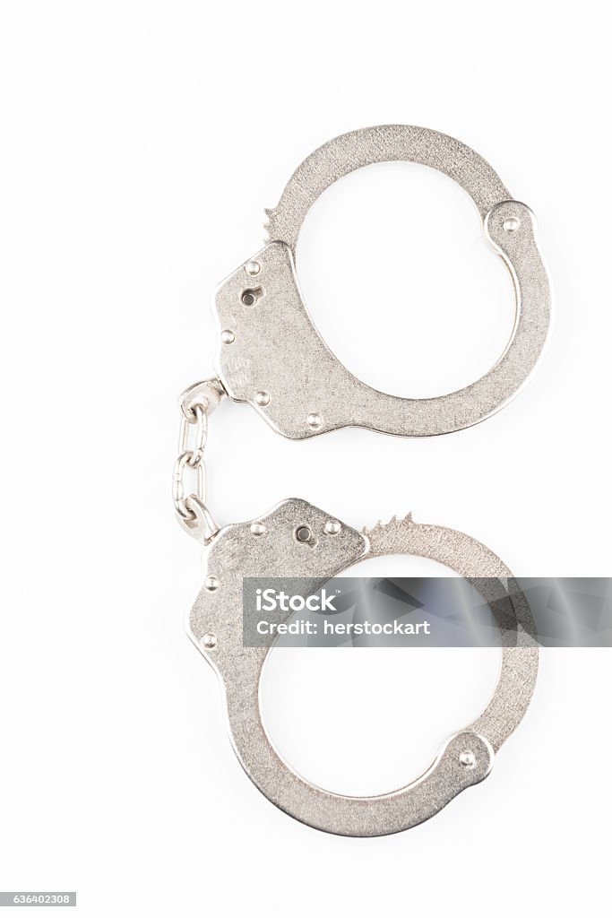 수갑 흰색 바탕에 흰색 배경 강철에 대한 스톡 사진 및 기타 이미지 - 강철, 개념, 개념과 주제 - iStock