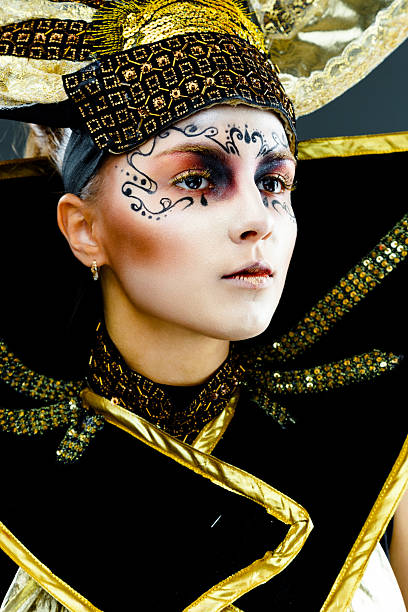 istock Carnival Masked woman 636409794