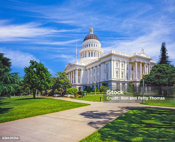 Historic California Capitol Building Sacramentoca Stock Photo - Download Image Now - California, State Capitol Building, Sacramento