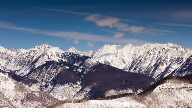Snow in the Rocky Mountains - Time Lapse