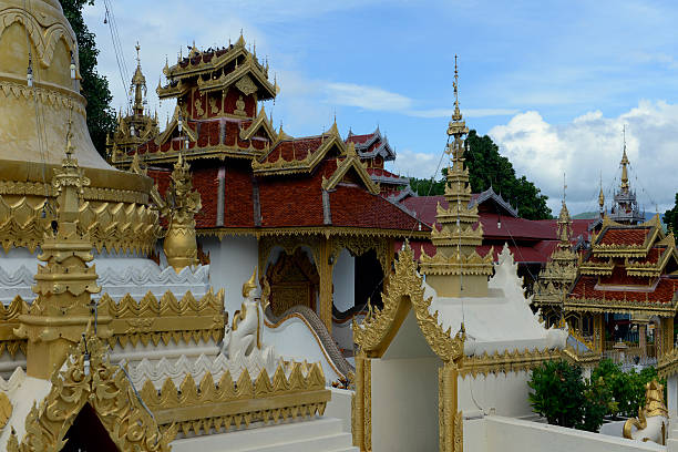 istock ASIA THAILAND MAE HONG SON TEMPLE 636437396