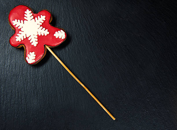 istock Christmas homemade gingerbread cookies 636461400