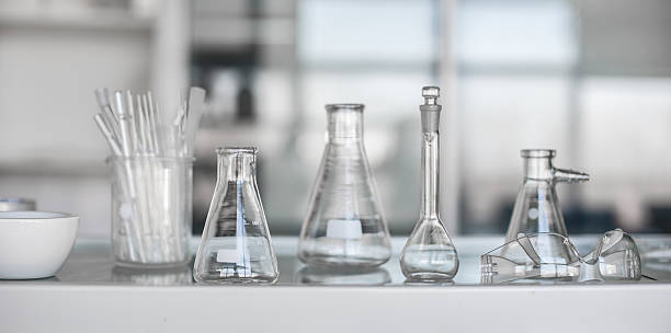 istock Medical or scientific laboratory equipment 636483828