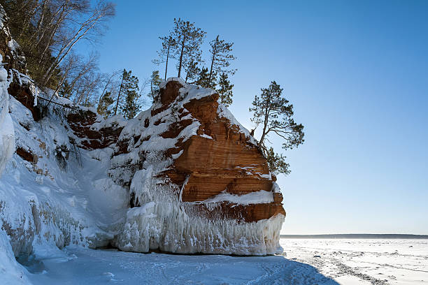 istock Ice formations on Lake Superior shorline. 636486214