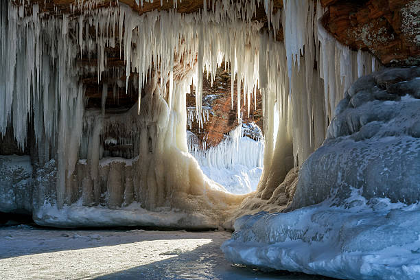istock Ice formations on Lake Superior shorline. 636486284