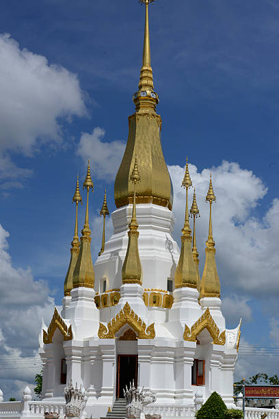 istock ASIA THAILAND ISAN UBON RATCHATHANI TEMPLE KHONG CHIAM 636502346