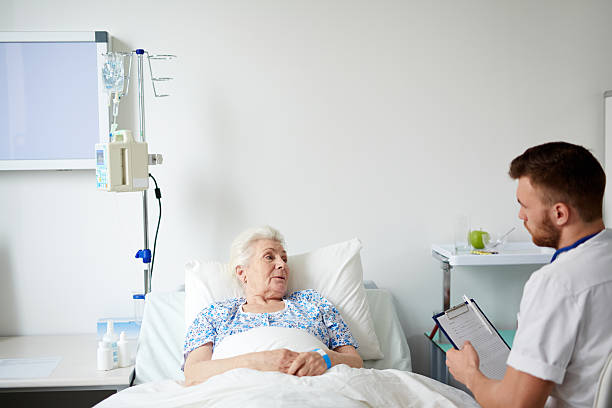 istock Talk of patient and doctor 636524964