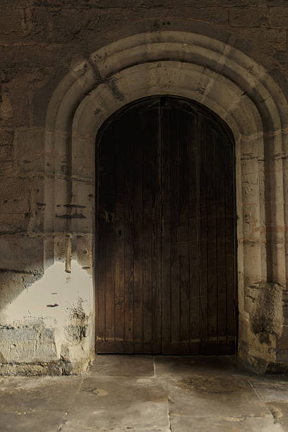 istock church door-saint jean de luz 636538166