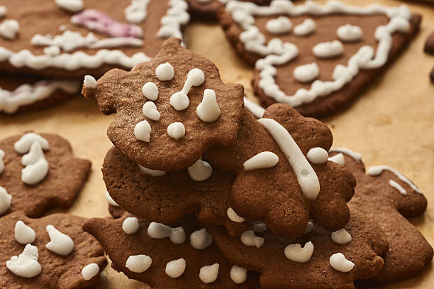 istock homemade gingerbread cookies 636546702