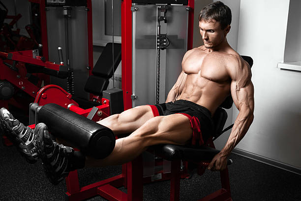 bodybuilder training quads ripl fitness