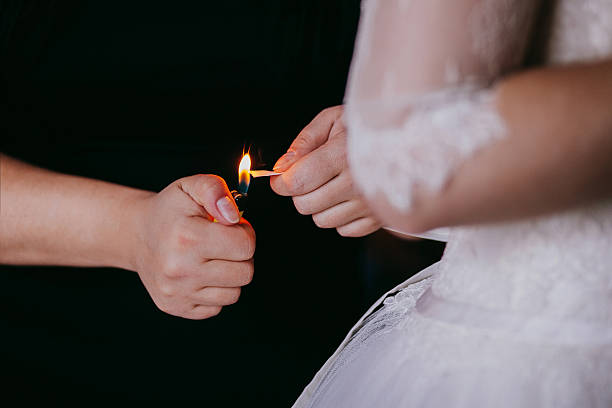 istock Buddies helps bride getting ready for her wedding day in 636584390
