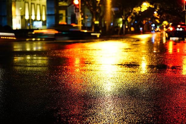 istock Rainy night in the big city 636592262