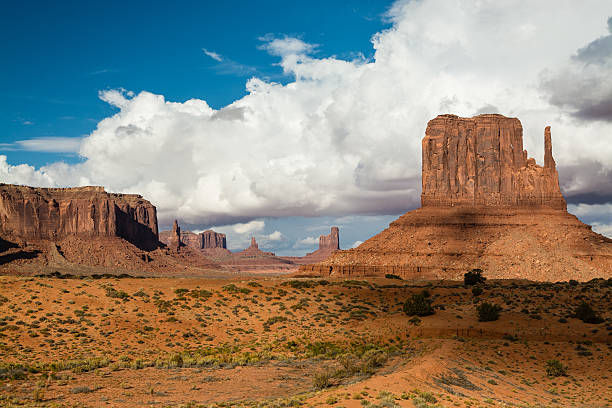 Monument Valley Vista Monument Valley vista, Arizona sunset cloudscape cloud arizona stock pictures, royalty-free photos & images
