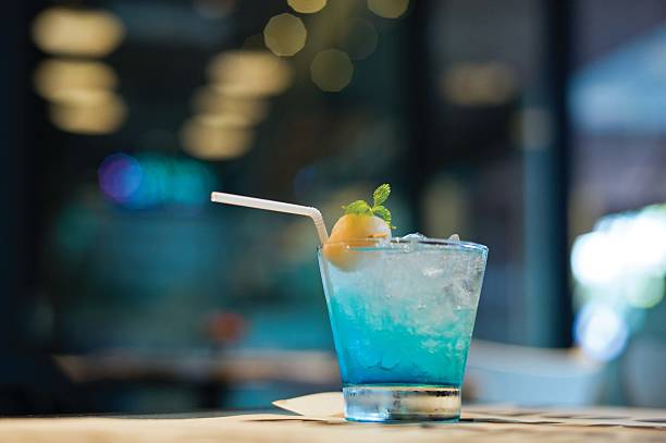 Coquetel de Frutas sem Álcool: Sabor e Refrescância - receita deliciosa profissional - passo 1