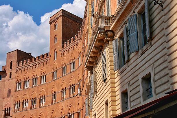 istock Piazza del Campo in Siena 636705444