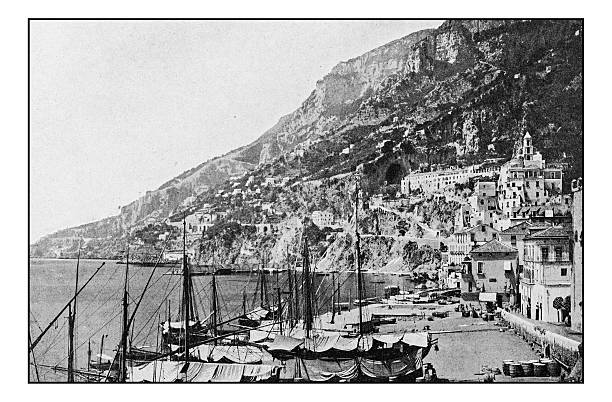 istock Antique dotprinted photographs of Italy: Campania, Amalfi 636722142
