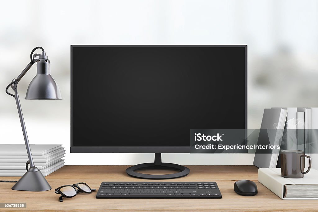 Monitor Pc Besar Monitor Pc Besar Di Meja Kantor Foto Stok - Unduh Gambar Sekarang ...